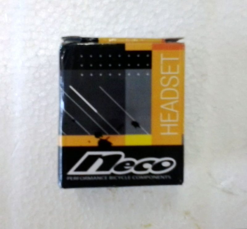 Caixa De Direção Preta (8 Pcs) Tipo Sueco Para Bicicleta