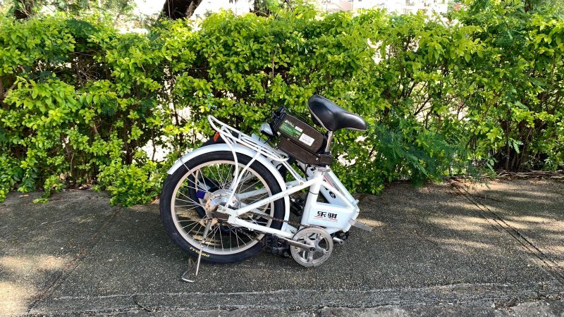 Bicicleta Dobravél FunRide 350W 36V 15.6Ah Branca Seminova - Image 6