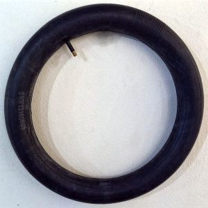 Câmara De Ar 16 X 3.0 Bico Av Marca Kenda Para Bicicleta