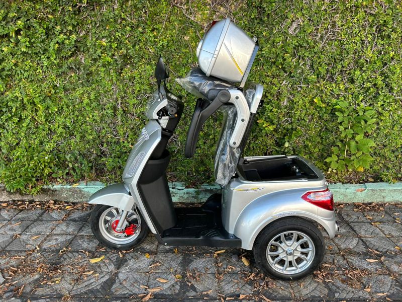 Triciclo Elétrico Modelo Eko10 1000W 60V Prata - Image 9