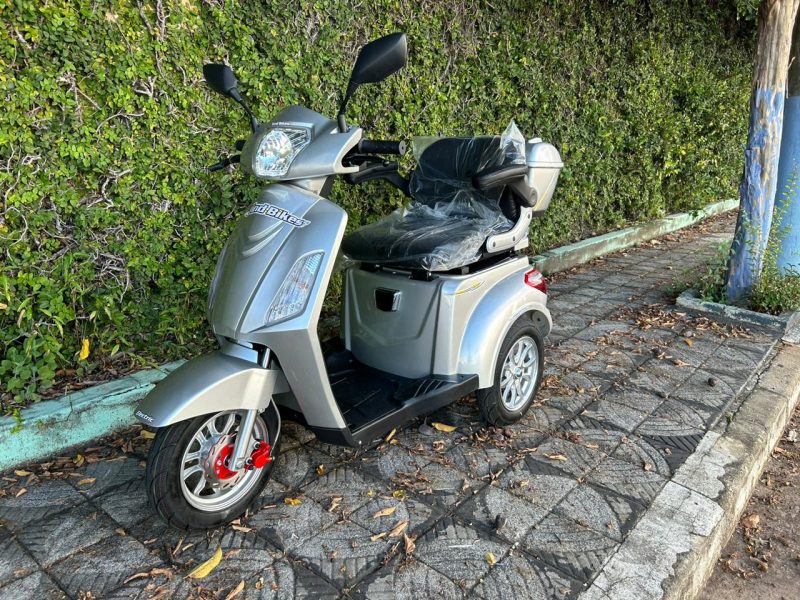 Triciclo Elétrico Modelo Eko10 1000W 60V Prata - Image 10