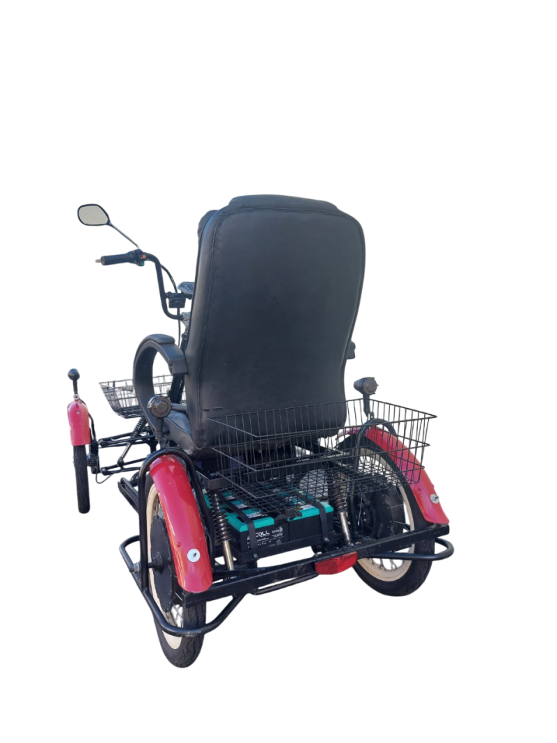 Quadriciclo Elétrico 3000w 48v 30ah Seminovo - Imagem 3