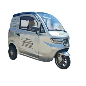 Triciclo Elétrico Coberto 6000W 72V 22Ah Seminovo